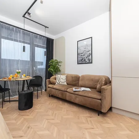 Premium Grunwaldzka 25a